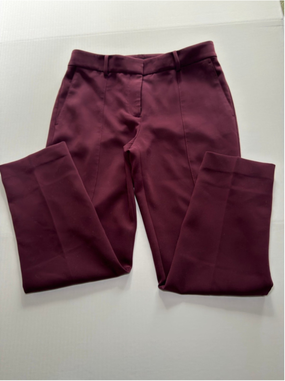 Ann Taylor burgundy tailored ankle trousers with sharp front center seams sz 6